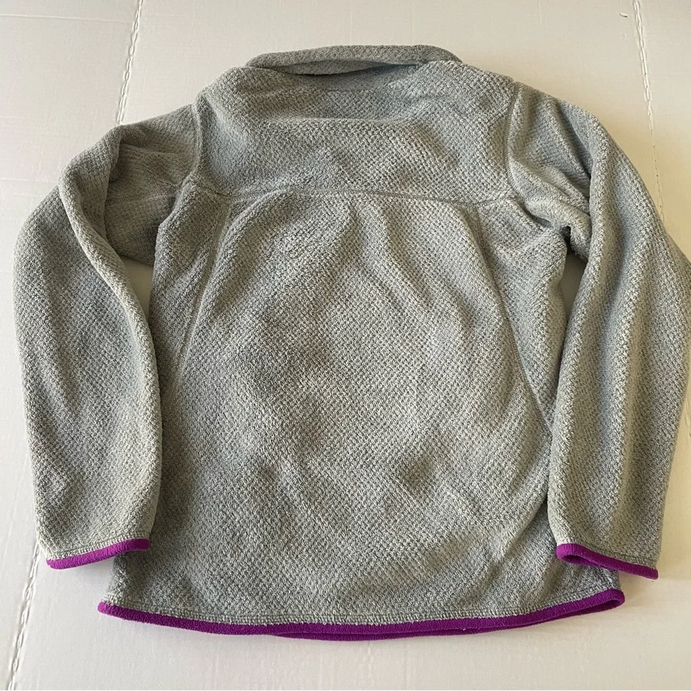 Patagonia Gray Fleece Pullover with Purple Accents - Picture 7 of 8
